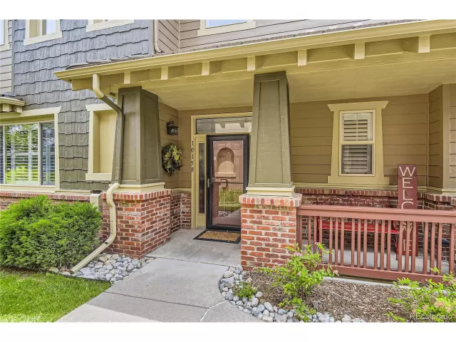 MLS: 4172297 Condo For Sale