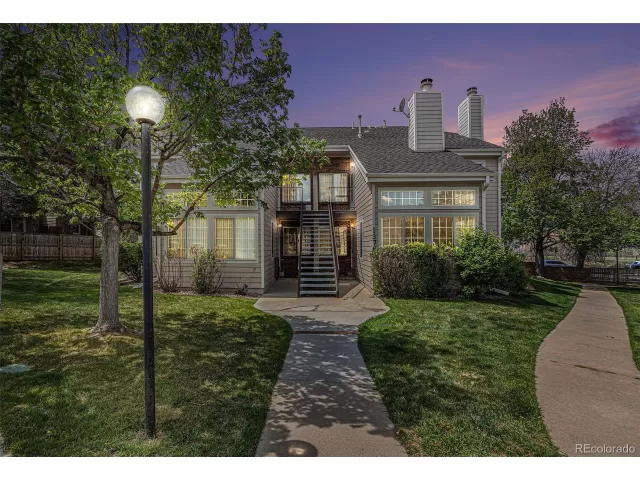 MLS: 4172899 Condo For Sale