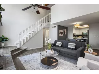 Photo #2: 4173386 Listing