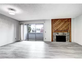 Photo #6: 4174749 Listing