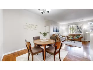 Photo #6: 4176106 Listing