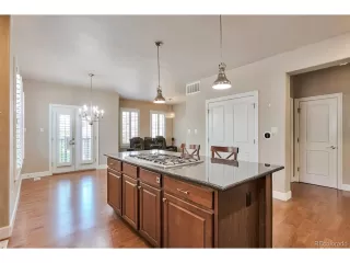 Photo #4: 4176878 Listing 