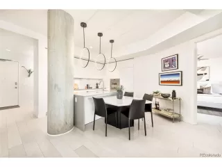 Photo #5: 4178136 Listing