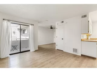 Photo #4: 4180627 Listing 