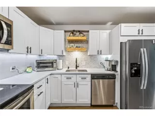 Photo #2: 4183096 Listing 