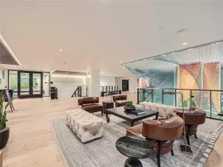 Photo #2: 4188235 Listing 