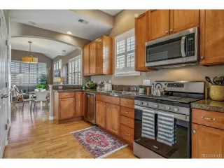 Photo #3: 4191320 Listing