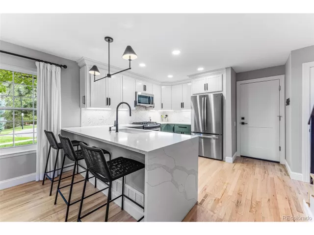 MLS: 4191559 Condo For Sale