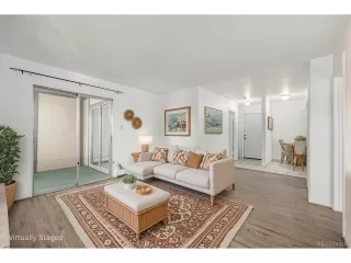 Photo #5: 4191762 Listing