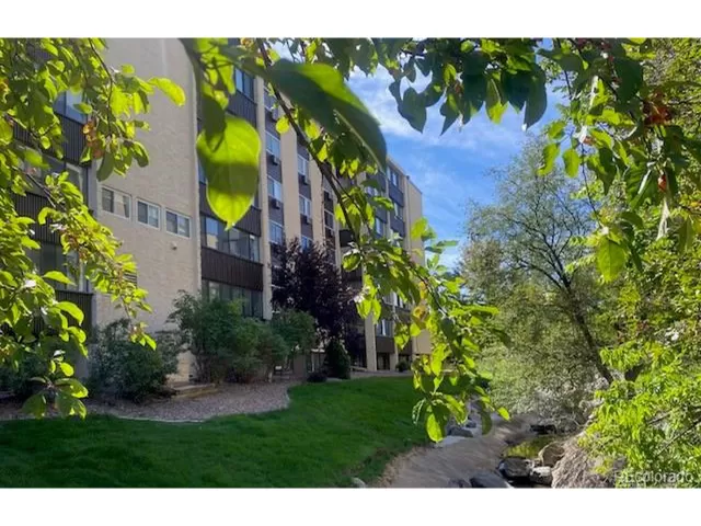 MLS: 4193447 Condo For Sale