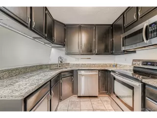 Photo #6: 4193447 Listing