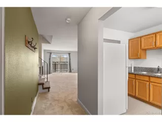 Photo #2: 4195003 Listing