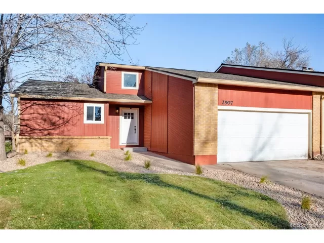 MLS: 4195401 Condo For Sale