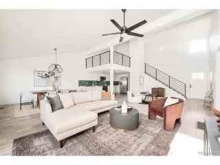 Photo #6: 4195401 Listing 