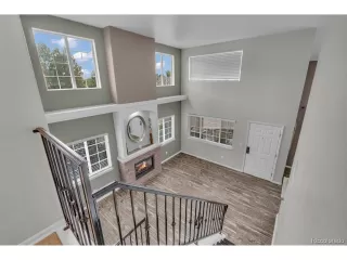 Photo #2: 4196633 Listing 