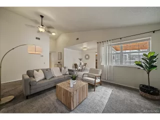 Photo #6: 4196975 Listing