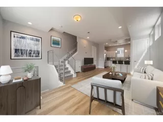 Photo #3: 4197089 Listing