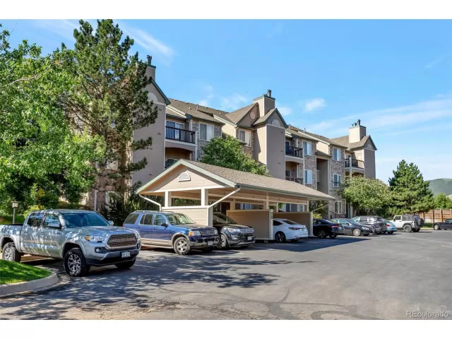 MLS: 4197936 Condo For Sale