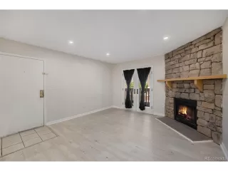 Photo #2: 4201166 Listing