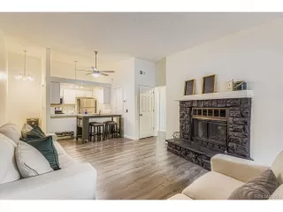 More Details about MLS # 4201571 : 4281 S SALIDA WAY 11 AURORA CO 80013