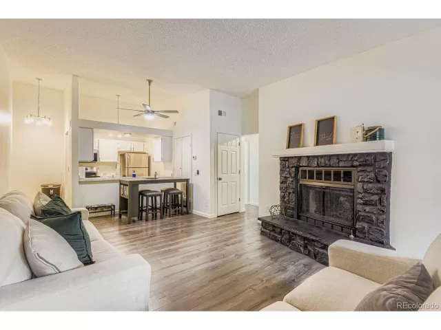 MLS: 4201571 Condo For Sale