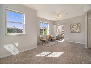 Photo #2: 4202727 Listing 