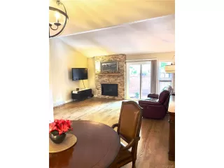 Photo #5: 4206612 Listing 