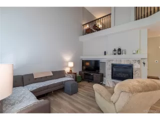 Photo #3: 4209918 Listing