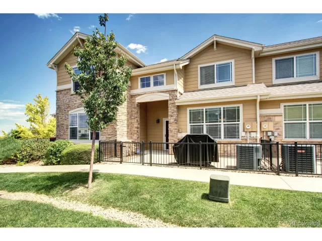 MLS: 4212129 Condo For Sale