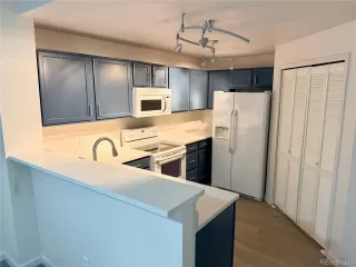 Photo #2: 4212210 Listing