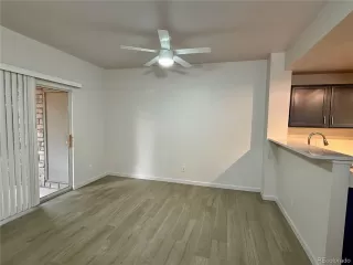 Photo #3: 4212210 Listing