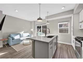 Photo #2: 4212547 Listing