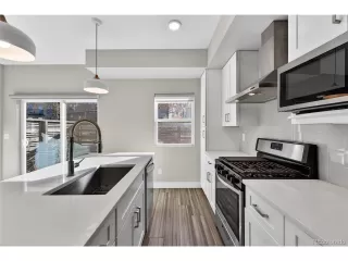 Photo #3: 4212547 Listing