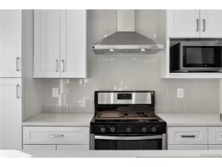 Photo #6: 4212547 Listing