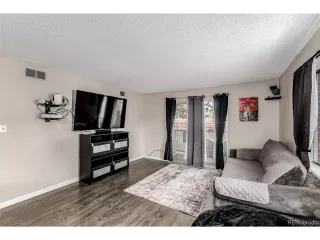 Photo #3: 4213200 Listing 