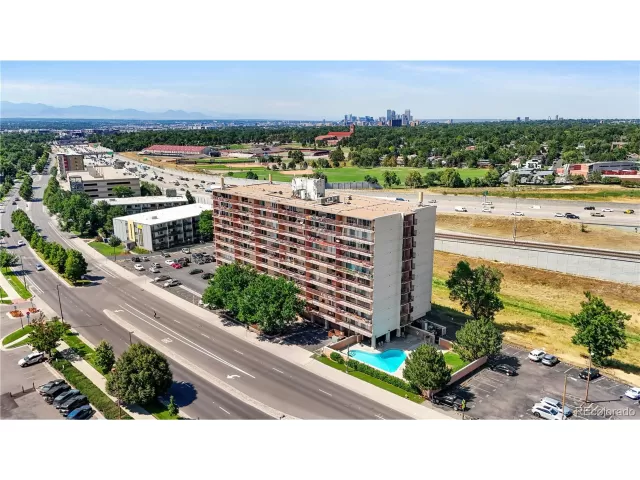 MLS: 4216093 Condo For Sale