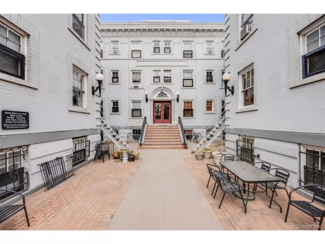 MLS: 4216673 Condo For Sale