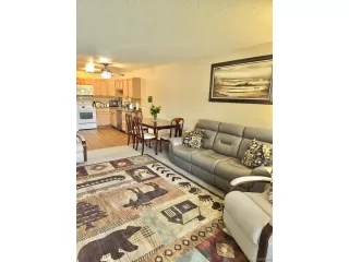 Photo #4: 4216969 Listing 