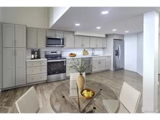 Photo #6: 4217052 Listing