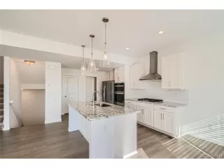 Photo #4: 4217178 Listing