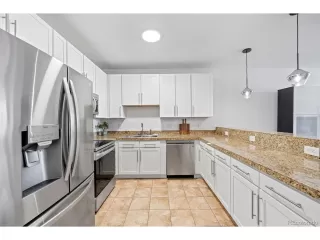 Photo #3: 4218038 Listing