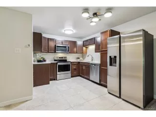 Photo #3: 4218128 Listing 