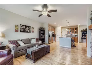 Photo #4: 4220425 Listing