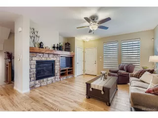 Photo #6: 4220425 Listing