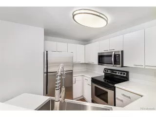 Photo #6: 4220500 Listing 