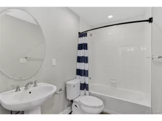 Photo #5: 4222840 Listing