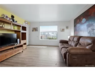 Photo #3: 4224318 Listing