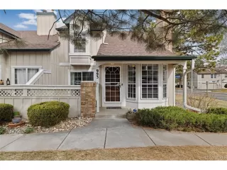 Photo #2: 4228319 Listing 