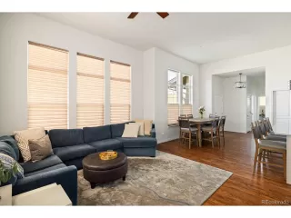 Photo #5: 4229742 Listing