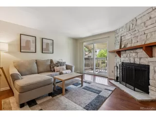 Photo #2: 4232375 Listing 